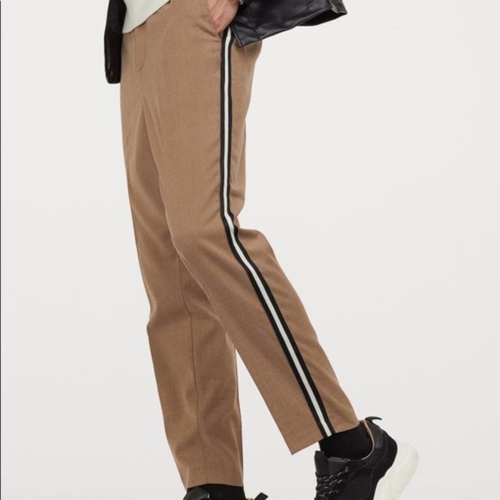 NWT Slim Fit Side Stripe Pant Beige Size 29/32
